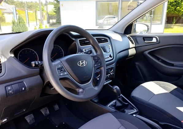 Hyundai i20 cena 41950 przebieg: 130772, rok produkcji 2018 z Niemcza małe 172